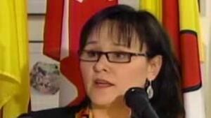 tp-leona-aglukkaq090219