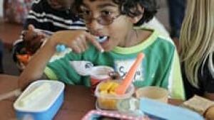si-school-lunch-220-cp-5416