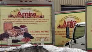 mi-mtl-amira-walnuts-trucks-300