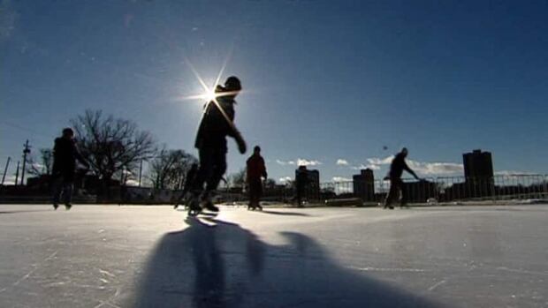ns-hi-skating-oval