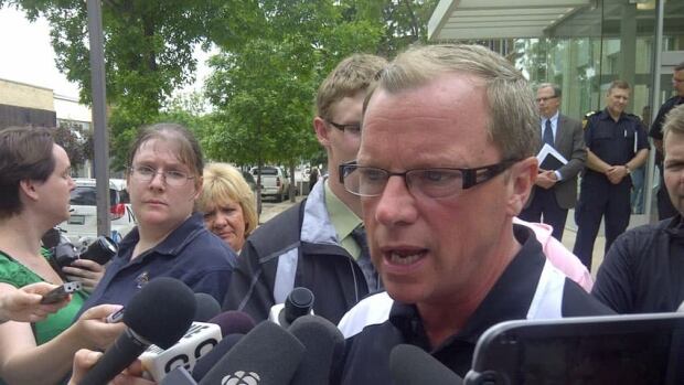 hi-wall-weyburn-flood