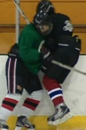 si-hockey-hit