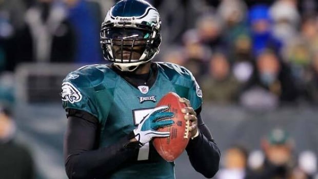 vick-philly_110720