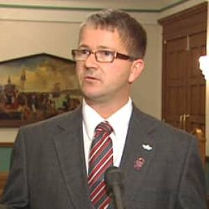 nl-king-darin-20101208_1