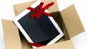 pr-140-tablet-christmas-istock_000018600925small