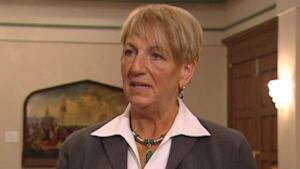 hi-dunderdale-kathy-2011509