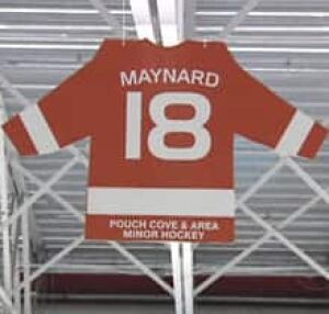 nl-maynard-jersey-20110408