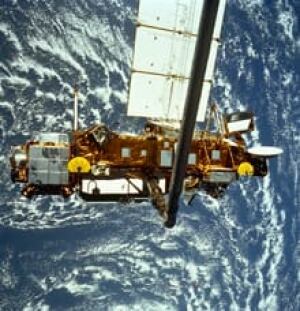 sm-220-uars-9254338