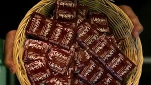 si-porn-condoms-300-ap2331364-1