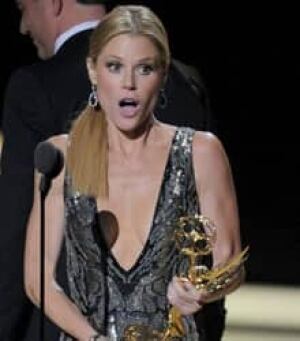 julie-bowen