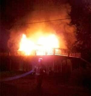 mi-bc-110505-hope-house-fire
