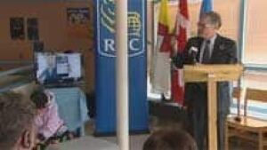si-nunavut-college-rbc-110726
