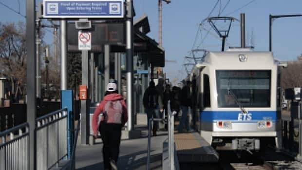 li-lrt-station-620