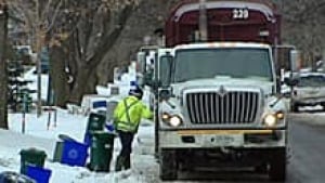 si-ottawa-garbage-220