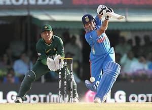 indo-pak-cricket-300
