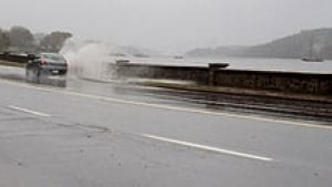 mi-halifax-quinpool-road-flooding-220
