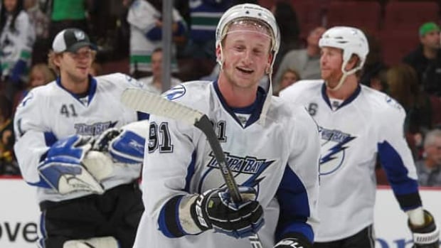 stamkos-101211-584
