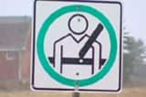 pe-pi-seatbelt-sign
