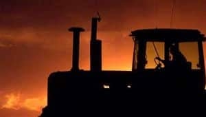 li-farm-tractor684