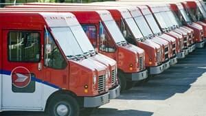 mi-postal-trucks-00835272