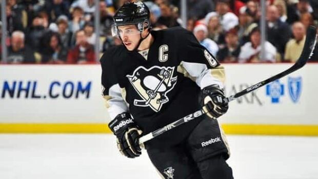 crosby-sidney-101223
