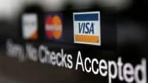 sm-220-visa-mastercard-8163943
