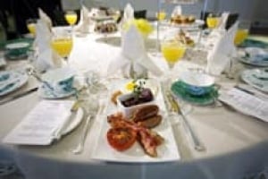 si-royal-wed-table-220