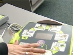 ot-defibrillator-070305