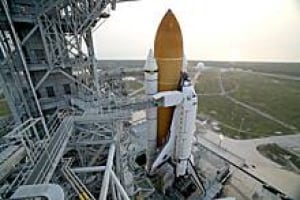 sm-220-shuttle-atlantis-00846820
