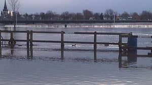 mi-st-jean-sur-richelieu-flooding-300