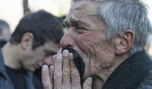 584-lugers-grieving-father
