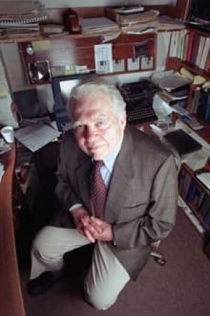 si-220-andy-rooney-88-01353