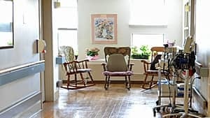 mi-300-parkwood-hallway---s