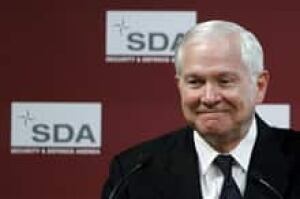 si-robert-gates-220