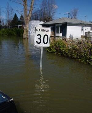 mi-flooding-ugc-300-riaz7766