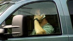 bc-100416-cellphone5
