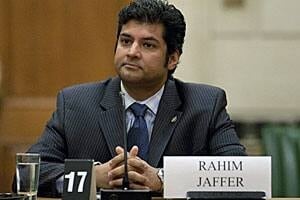 li-jaffer-cp-8885032-300