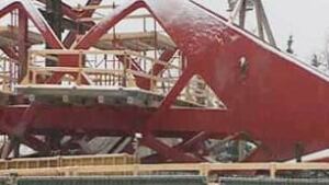 tp-cgy-peace-bridge-welding