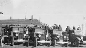 mi-relief-trucks-1937-archi