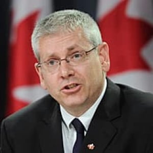 sm-220-charlie-angus-01123269