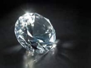 sm-220-diamond-istock_000013213991small