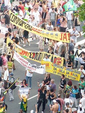 dilma-protest-300