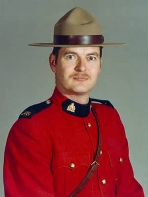 pic-300-larsen-rcmp