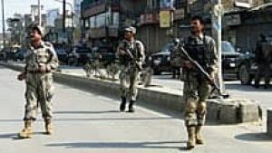 afghan-police-220-rtr2it5r