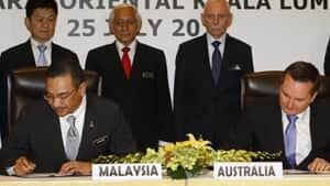 mi-australia-malaysia-cp-01