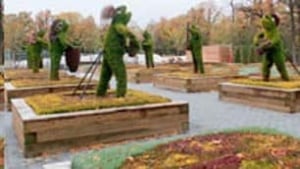 tp-mb-assiniboine-park-topiary-306