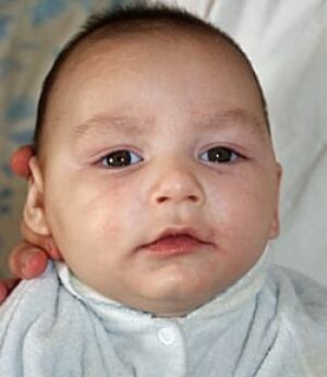 wdr-baby-joseph-maraachli-family-photo