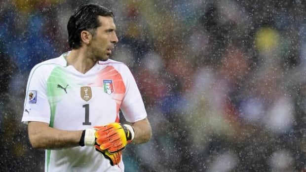 buffon-get-100614-584