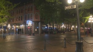 hi-bc-131014-gastown-water-street