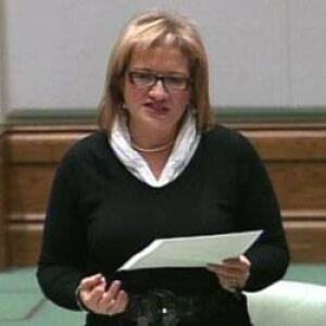nl-jones-yvonne-20100513